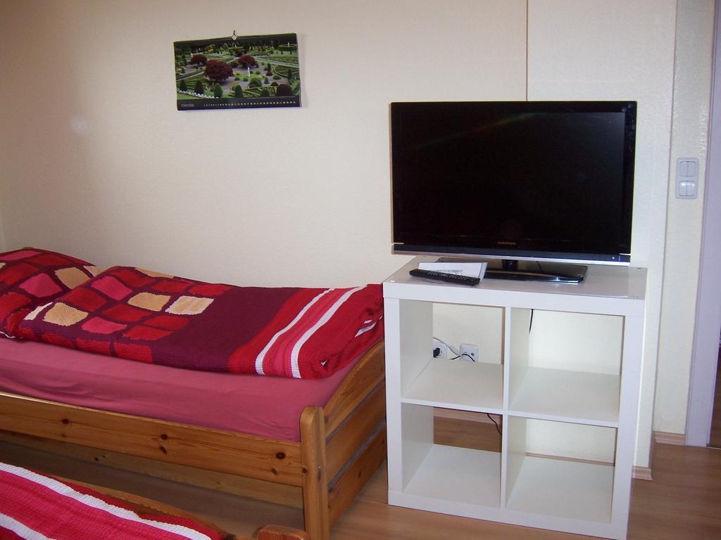 Haus Am Roseneck Otel Lüneburg Oda fotoğraf
